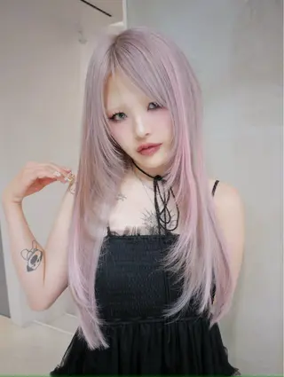 ロング ハイトーン♡ブリーチ ♡エクステ♡nanaのヘアスタイル
