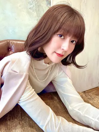 ミディアム カラー パーマ ヘアアレンジ Surpass所属・🌈小顔似合わせ SHIHO🌈のヘアスタイル