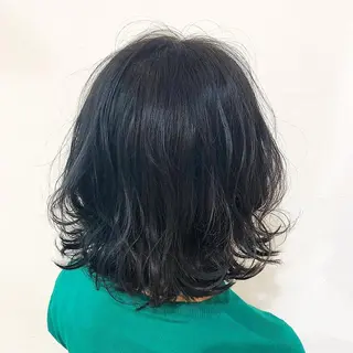 カラー 下池 紗加のヘアスタイル