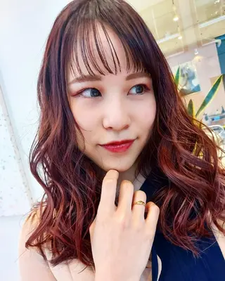 セミロング カラー grow上野御徒町【グロウ】所属・ブリーチ・ハイトーン 特化🎉内山のヘアスタイル