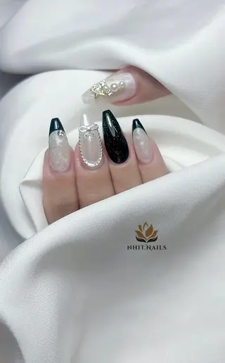 ネイル Nhit Nailsのネイルデザイン