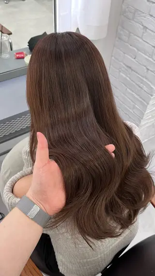 ロング カラー 韓国×巻ける髪質改善 💍maki💍のヘアスタイル