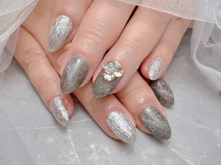 ネイル マジックミラー所属・マジック ミラーのネイルデザイン