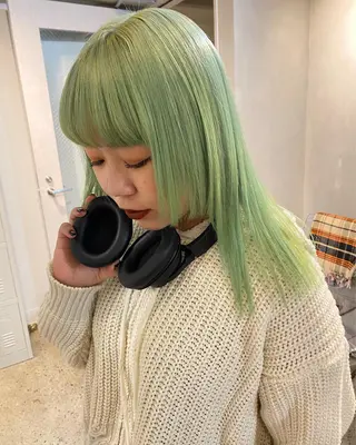 セミロング MIYU💋💖 〈XENA渋谷本店〉のヘアスタイル