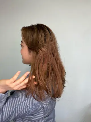 セミロング ヘアアレンジ ウスイマイコ カット/ケアカラーのヘアスタイル