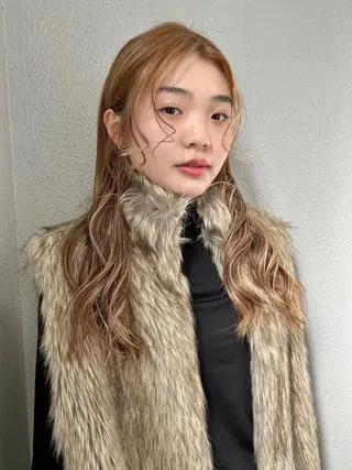 カラー パーマ ロング 🌼U24 ヘアデザインラボのヘアスタイル