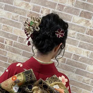 ロング ヘアアレンジ 徳留 もも花のヘアスタイル