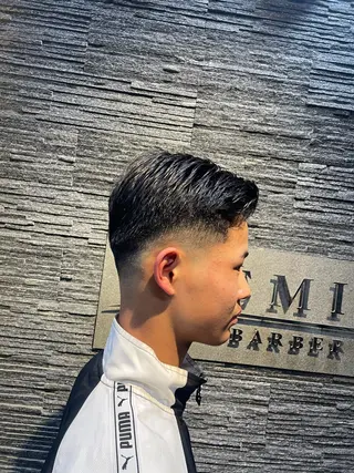 ショート メンズ ヒロ銀座　プレミアムバーバー目黒店所属・ほり たつみのヘアスタイル