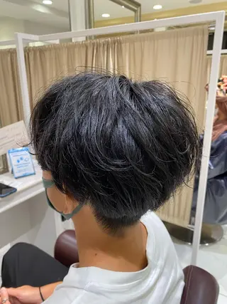 パーマ メンズ 佐々木 拓海のヘアスタイル