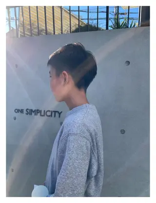 メンズ 【美髪とカット】 AKIFUMIのヘアスタイル