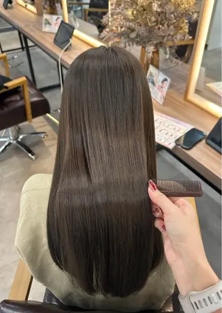 ロング 🎀ririka🪻 艶髪/カラーリストのヘアスタイル