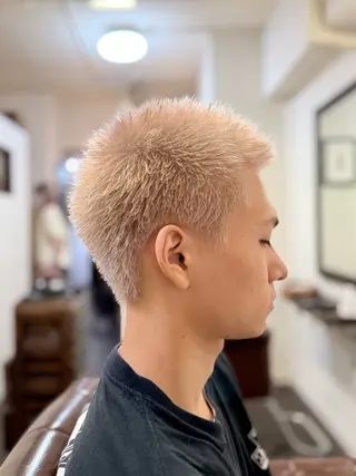 ショート カラー メンズ メンズ/スパイキー ショート/isseyのヘアスタイル