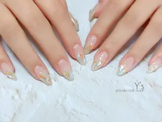 ネイル YUMI NAGAI  のネイルデザイン