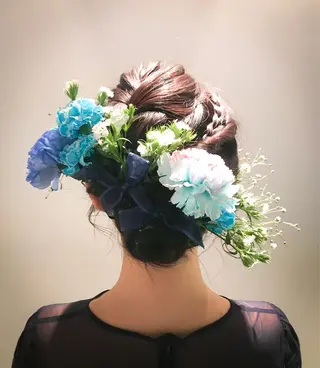 セミロング ヘアアレンジ ヘッドクォーター北口店所属・木川 愛子のヘアスタイル