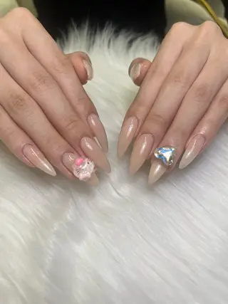 ネイル limo/ kotomiのネイルデザイン