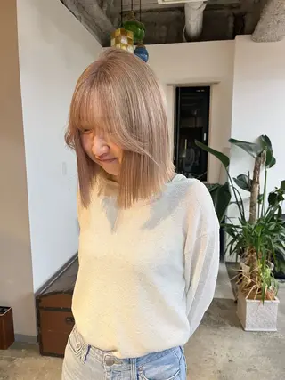 ミディアム カラー 🩷ハイトーン透明感 レイヤー🩷ユリカのヘアスタイル