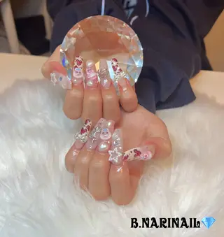ネイル b.nari nailのネイルデザイン