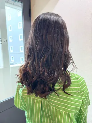 セミロング パーマ 縮毛矯正/艶ブラウン カラー/ヘアメひふみのヘアスタイル