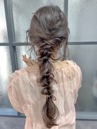 ロング ヘアアレンジ 飯塚 沙衣のヘアスタイル