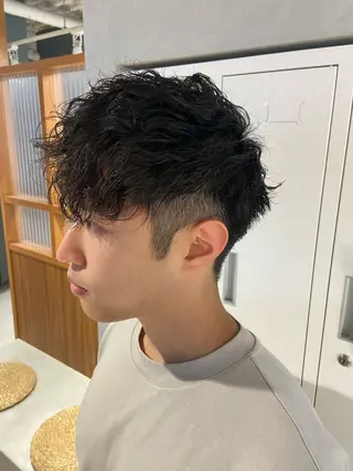 パーマ EIGHT奥野 心太のヘアスタイル