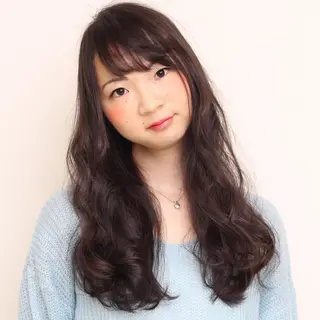 ロング パーマ 中林 由佳のヘアスタイル