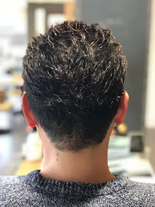 ショート メンズ 吉村 周馬のヘアスタイル