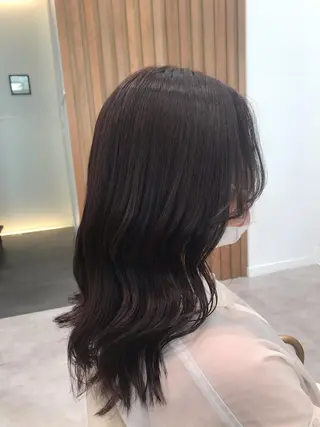 ミディアム カラー 木野田 萌のヘアスタイル