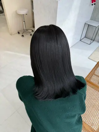 セミロング カラー 透明感カラー yuraのヘアスタイル
