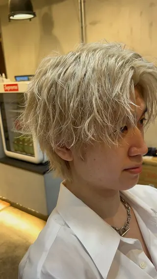 メンズ men's salon gaudi梅田茶屋町店所属・青木 星翔のヘアスタイル