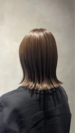 ミディアム カラー 長瀬 友唯のヘアスタイル