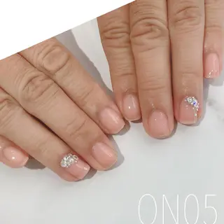 ネイル 園 寛子 （ネイリスト）のネイルデザイン