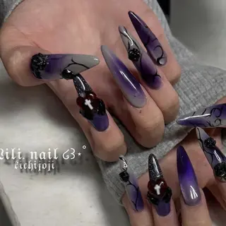 ネイル Lilinail所属・Lili. nail🪽Maoのネイルデザイン