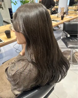 ロング カラー 垢抜け韓国風ヘア カラーMIKUのヘアスタイル