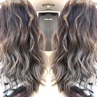 ロング カラー 🎨カラー満足度 500%💫ヅル💫のヘアスタイル
