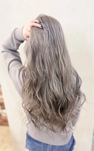 ロング カラー 最高峰の技術力☆ 樋口健人のヘアスタイル