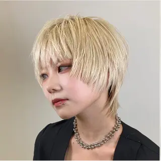 ショート カラー juve.別府店所属・ヤマダ ルカのヘアスタイル