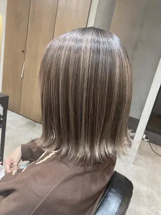 ミディアム カラー La fith hair ruu.所属・lafithhair ruu.南本庄のヘアスタイル