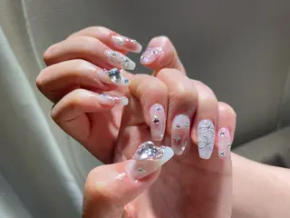 ネイル 大塚眉毛|ハンドケア |肌管理の眉毛・アイブロウイメージ