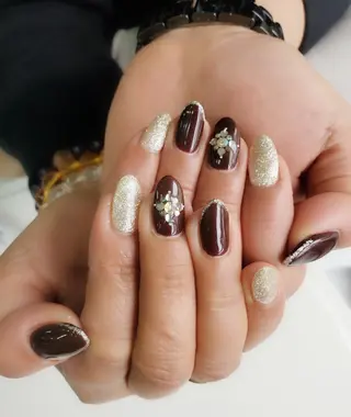 ネイル B.care自由ヶ丘所属・早坂  のネイルデザイン