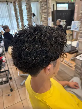 パーマ メンズ Lee高槻所属・青野 葵のヘアスタイル