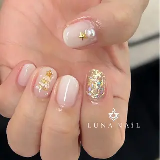 ネイル アトリエ　ミモザ所属・いまむら あかりのネイルデザイン