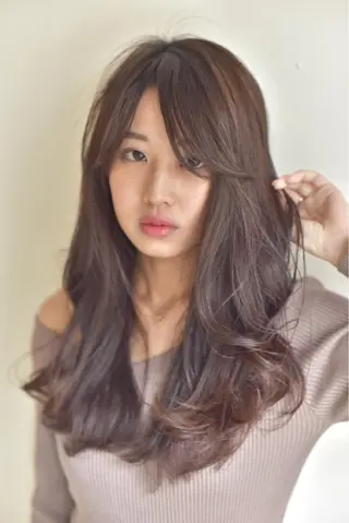 ロング 🌙FLYCKA ☀️縮毛矯正のヘアスタイル