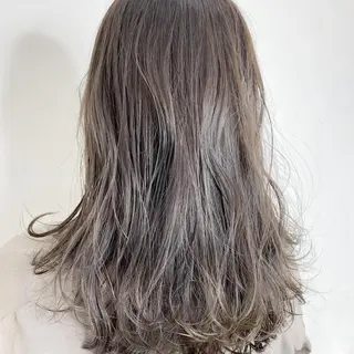 ロング カラー エリアマネージャー 復活の大澤竜馬のヘアスタイル