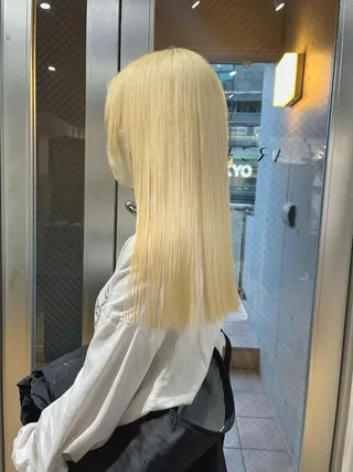 ミディアム ハイトーンNo.1✨ パーマ✨イマイタツヤのヘアスタイル