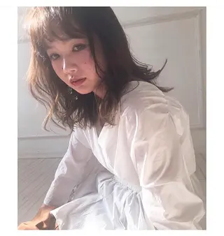 ミディアム カラー パーマ 仲西 愛鈴のヘアスタイル