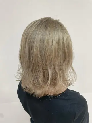 ミディアム カラー ヘアアレンジ 【Sweep】おじま のぞみのヘアスタイル