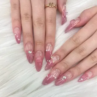 ネイル Zina天神 💅藤田みつきのネイルデザイン