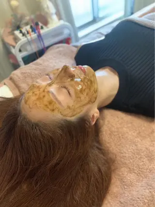 美容鍼灸サロン mahoroba院長のエステ・リラクイメージ