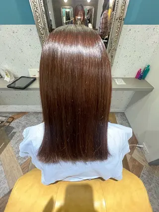 セミロング 猪野 音羽のヘアスタイル