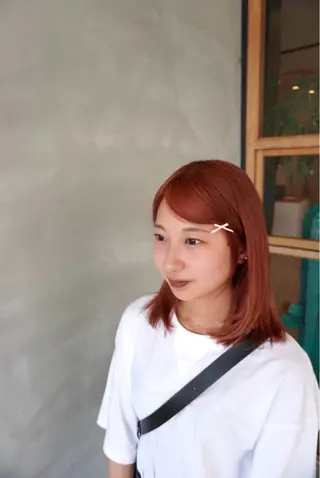 ミディアム カラー hale所属・hale airiのヘアスタイル